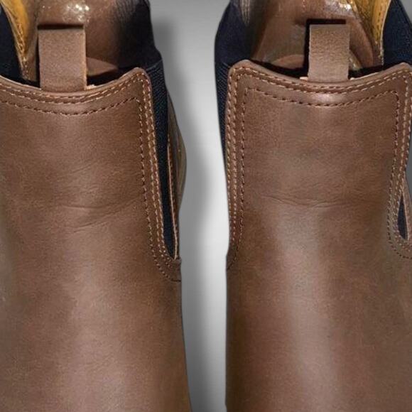 NWOT Men\'s 9 IZOD Lucas Formal Office Dress Brown Leather Chelsea Boots 1413016